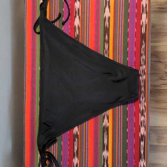 Aerie large L black string cheeky bikini bottom gently used like new - Picture 3 of 4
